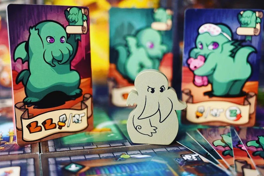 Keep the Heroes Out!-101 Board / Card Games-Brain Games OÜ