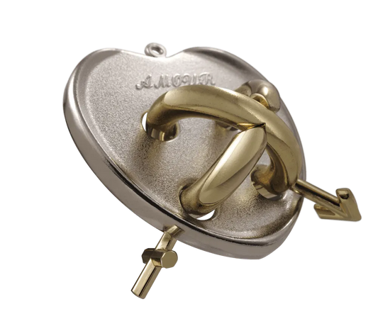 Nuputamisvigur "Cast Amour"-111 Creativity & Brain Teasers-Brain Games OÜ